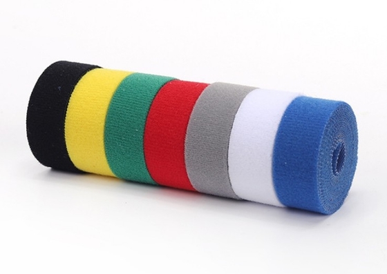 2 en 1 colorido de nuevo al gancho de la cinta del velcro y a la cinta traseros del lazo para la gestión de los cables